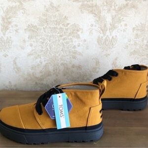 BNWT TOMS Yellow High-Top Sneakers with Black Accents